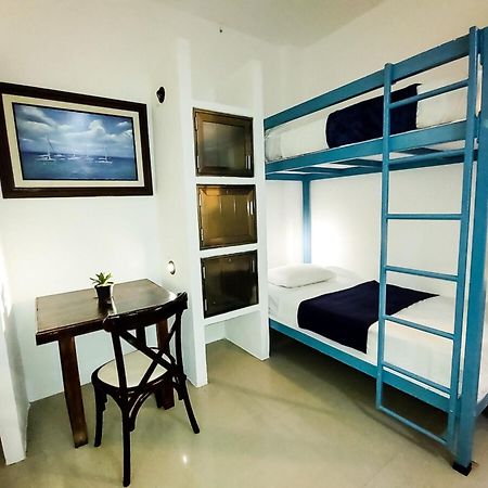 Hostal Del Mar بلايا ديل كارمن المظهر الخارجي الصورة