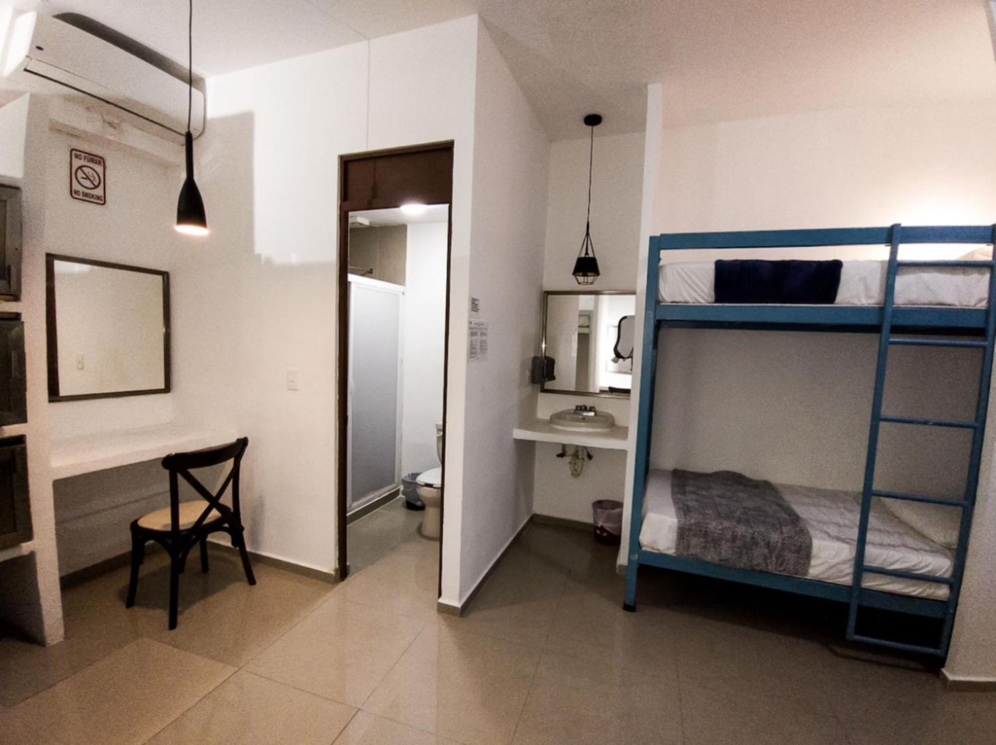 Hostal Del Mar بلايا ديل كارمن المظهر الخارجي الصورة